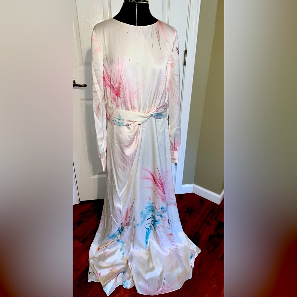 Ted Baker London White Floral Twist Maxi Dress Size 4 NWT!